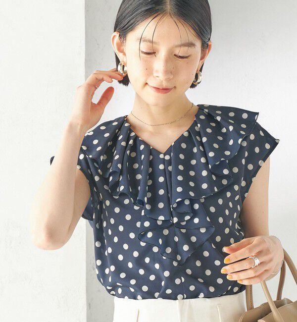 SHIPS for women「〈手洗い可能〉ドット フリル Vネック フレンチスリーブ ブラウス」|シャツ・ブラウス|