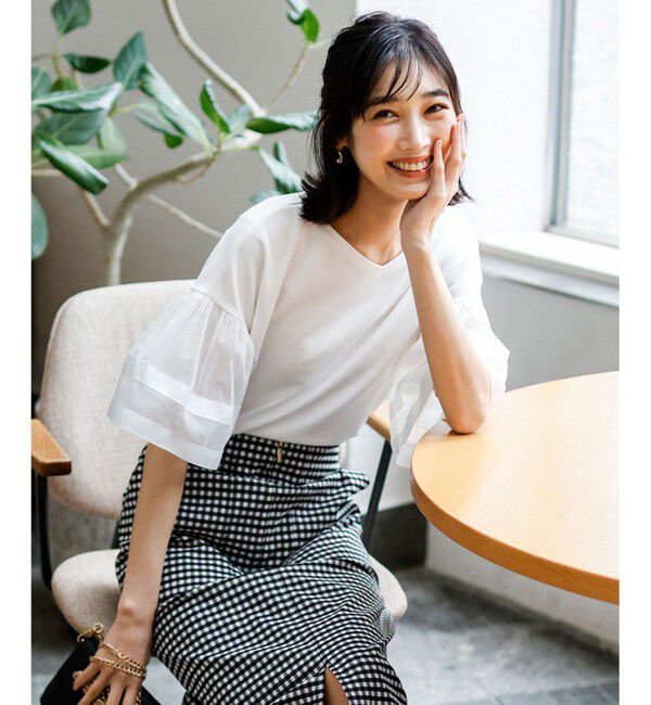 ANY SIS「ゆるVネックチュールフリル袖 プルオーバー」|Tシャツ・カットソー|オフ