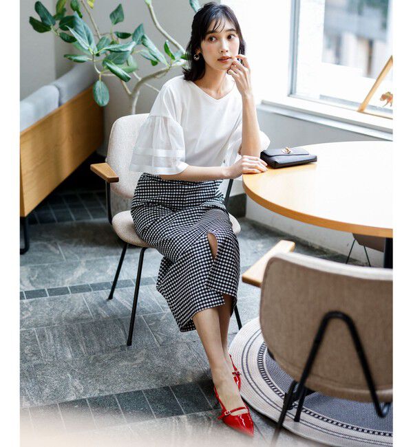 ANY SIS「ゆるVネックチュールフリル袖 プルオーバー」|Tシャツ・カットソー|