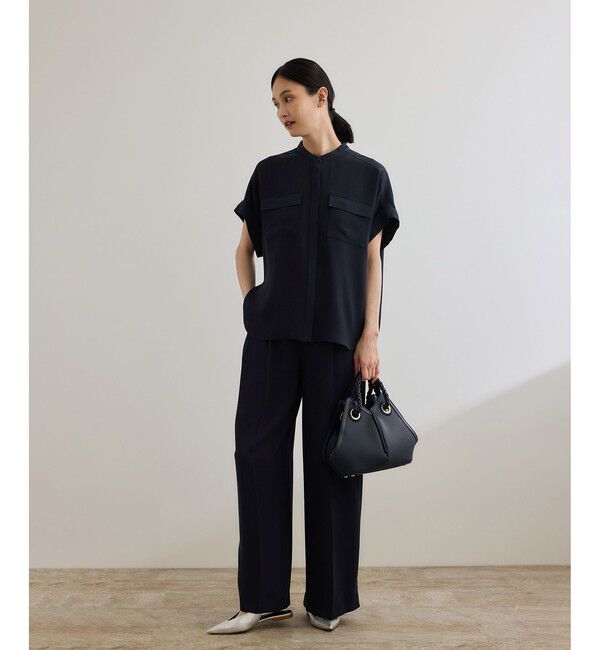 ROPE「【洗える・カセット服】バックサテンフラップブラウス/お仕事・通勤・セットアップ対応【ドラマ着用】」|シャツ・ブラウス|