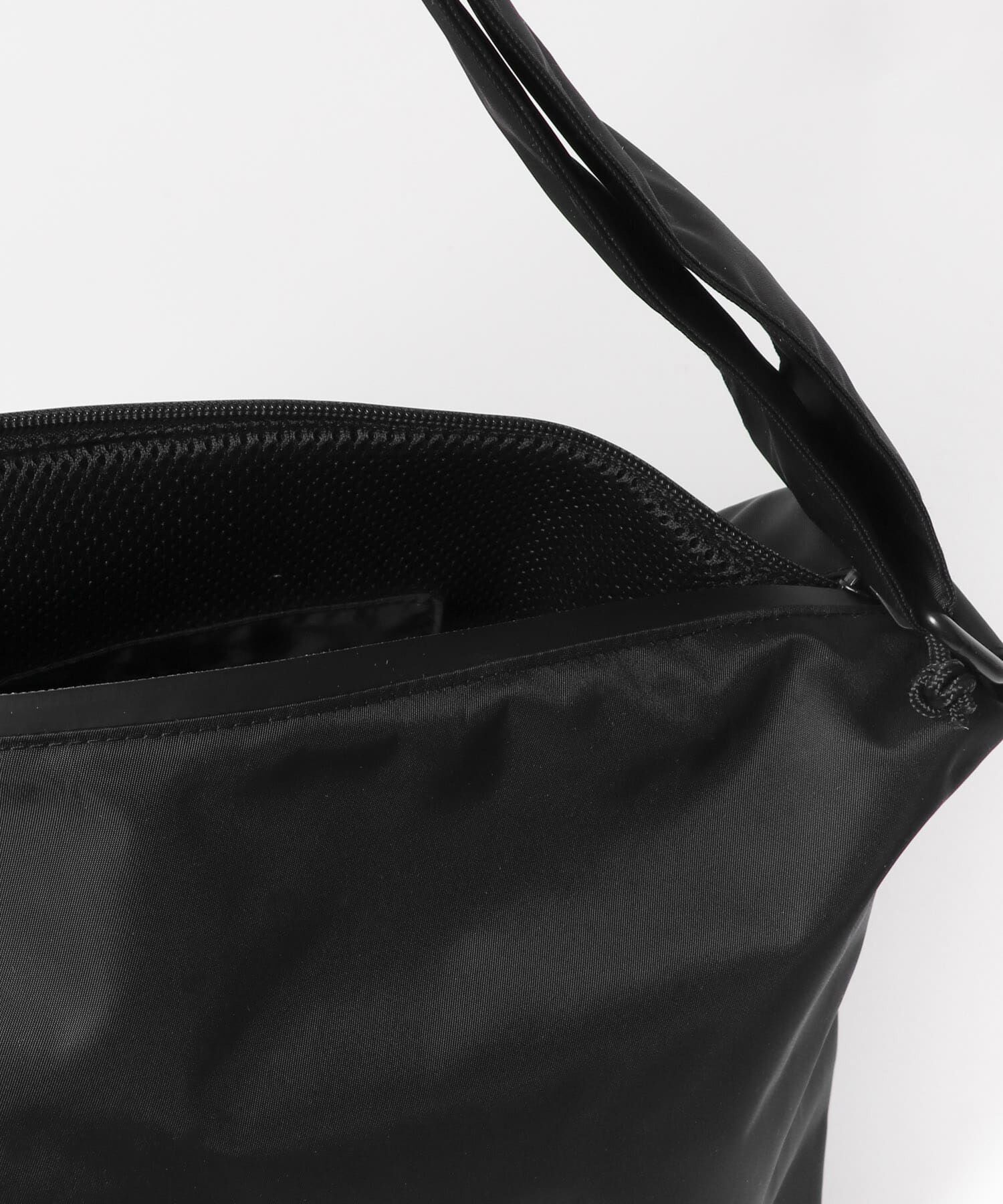 URBAN RESEARCH DOORS「『撥水』『別注』YAKPAK&times;DOORS　SHOULDER BAG M」|ショルダー・メッセンジャー|