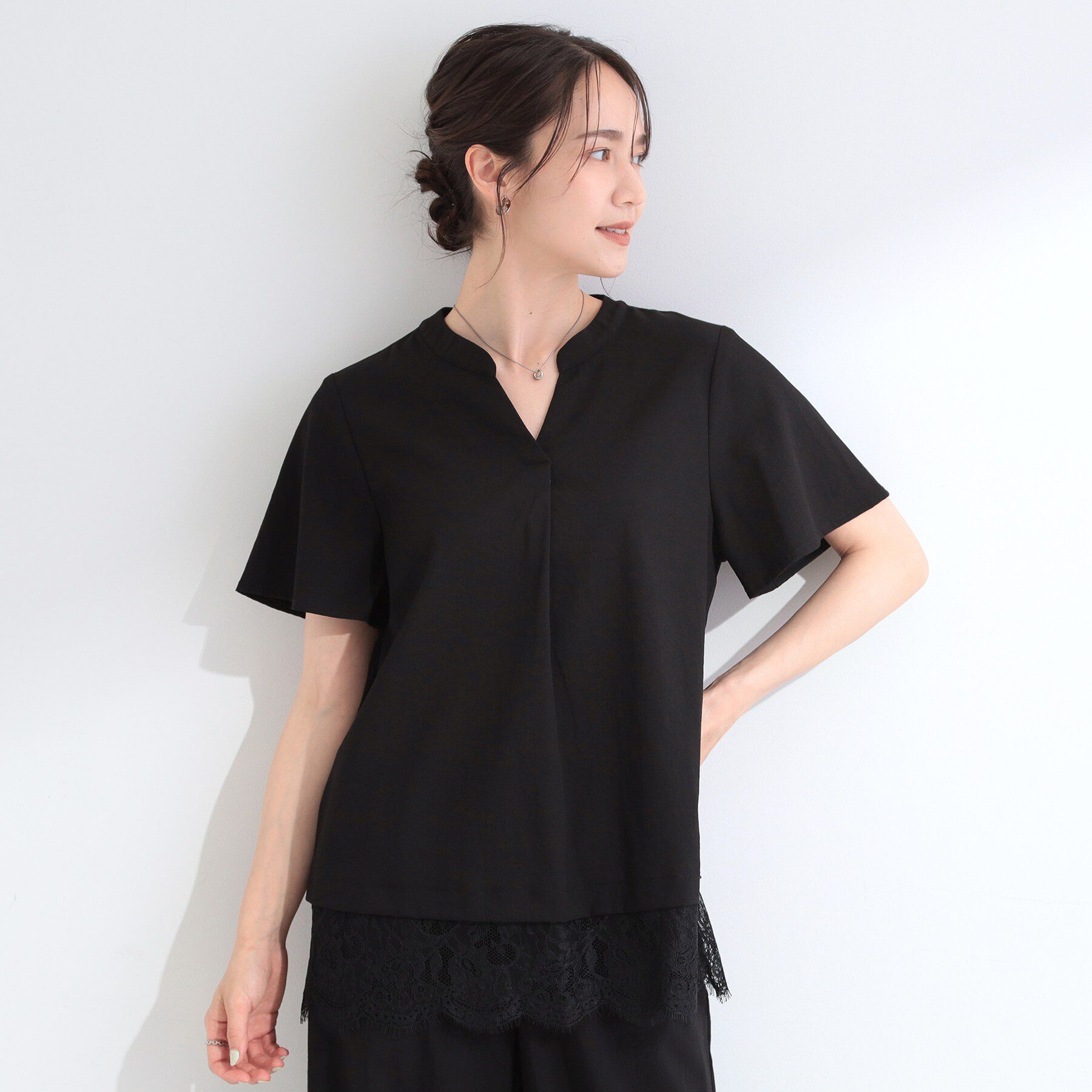 SHOO･LA･RUE「【S-LL/洗濯機可】軽凛(かろりん)ひんやり スキッパー裾レースブラウス」|シャツ・ブラウス|
