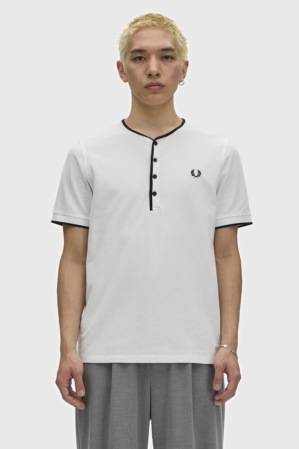 FRED PERRY 「Four Button Henley T-Shirt／ヘンリーTシャツ」|Tシャツ・カットソー|