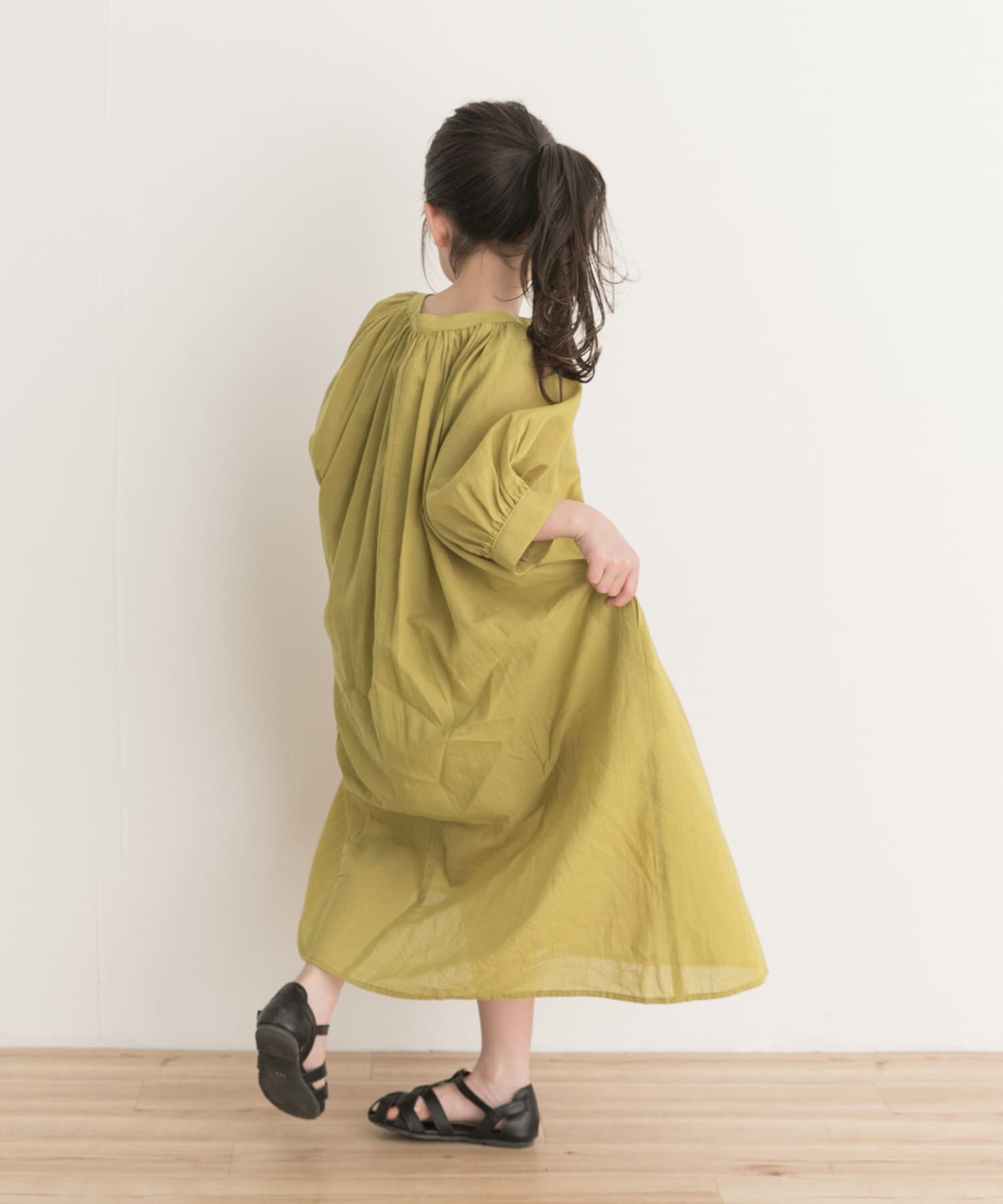 URBAN RESEARCH DOORS「『親子リンク』コットンボイルカフタンワンピース(KIDS)」|ワンピース|
