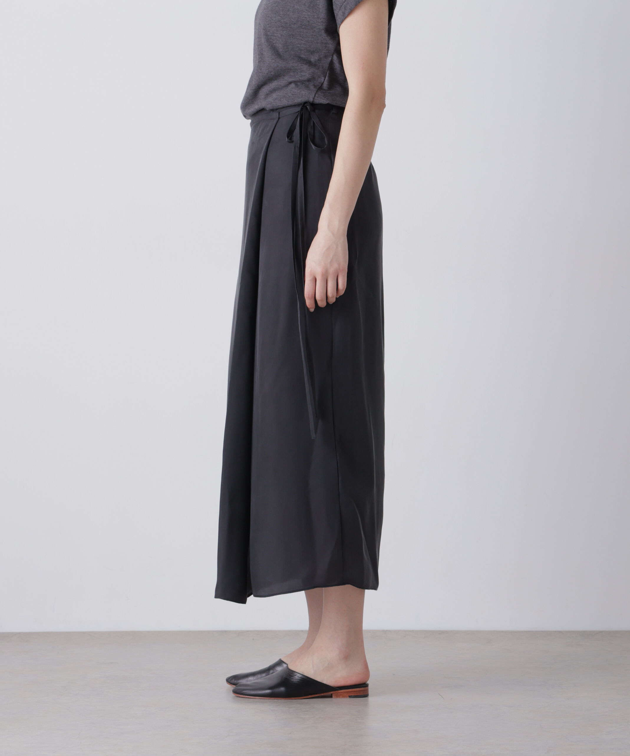 YLEVE 「YLEVE / SMOKY CUPRA SKIRT」|スカート|