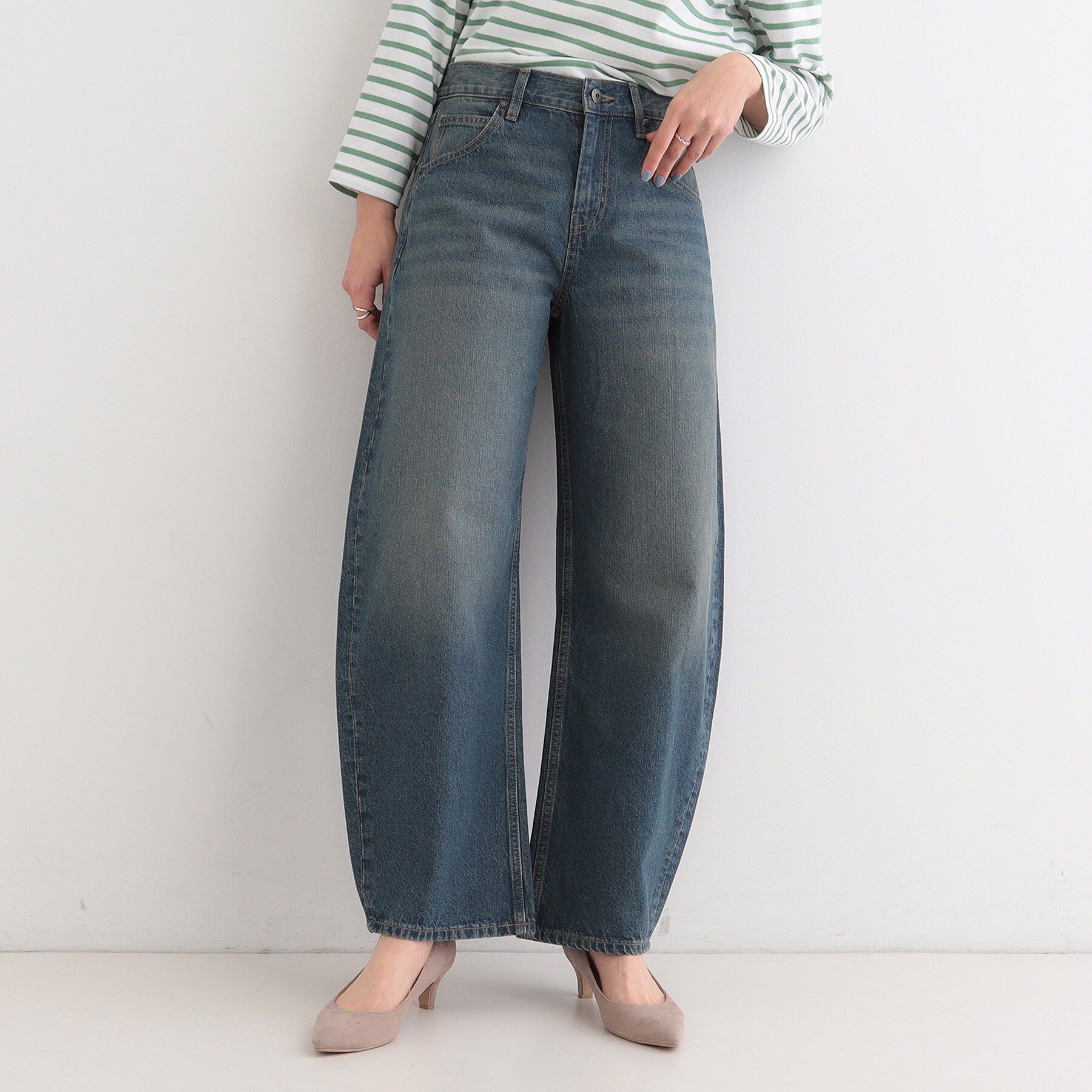 SHOO･LA･RUE「【SHOO・LA・RUE DENIM/高レビュー】ゆるっと決まる こなれカーブデニムパンツ」|デニム|
