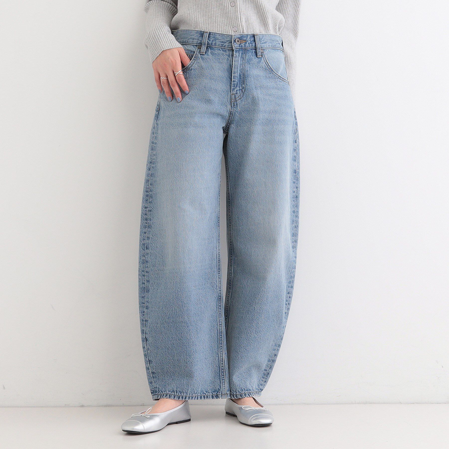 SHOO･LA･RUE「【SHOO・LA・RUE DENIM/高レビュー】ゆるっと決まる こなれカーブデニムパンツ」|デニム|