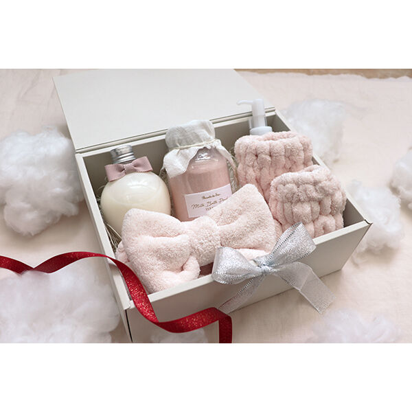 ボーテデュサエ「ボーテデュサエ Milky Luxe Xmas コフレ (230ml、370g、1個、1組)」|キット・セット|