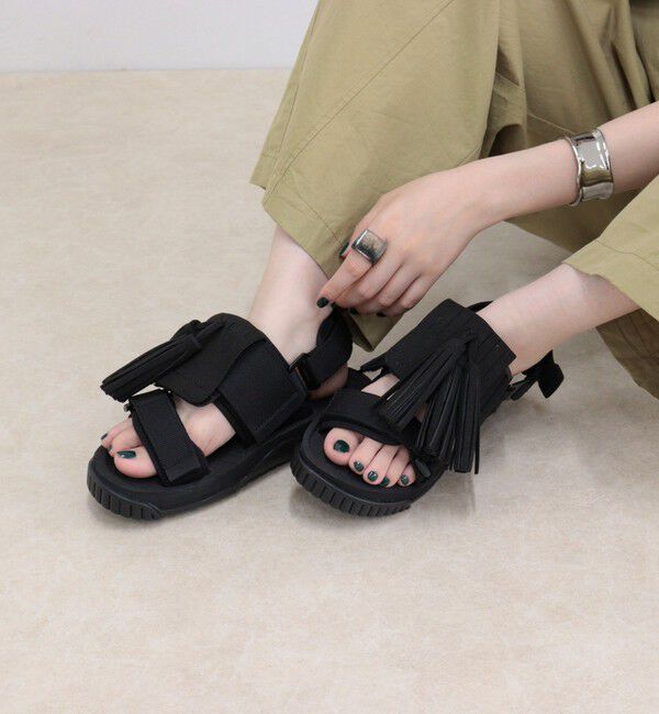 fredy emue「【SHAKA/シャカ】WEEKENDER TASSEL」|サンダル|ブラック