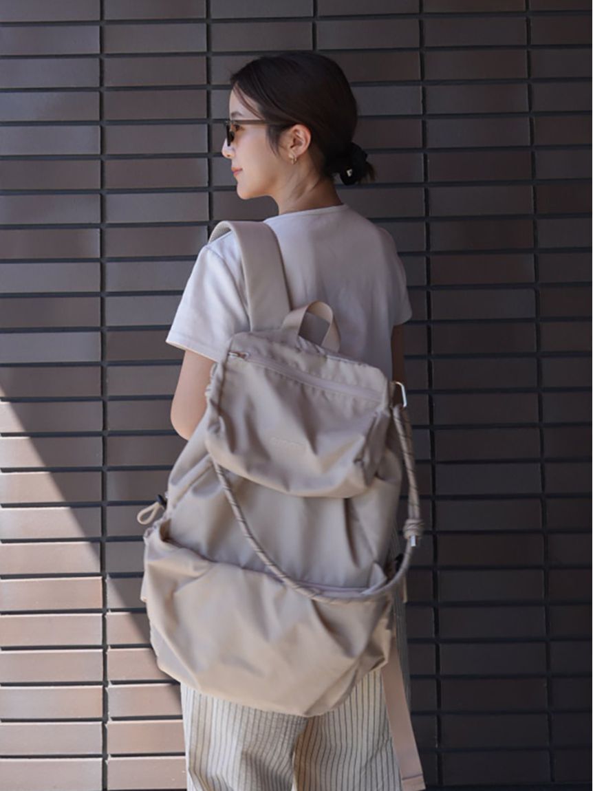 emmi atelier「【ONLINE限定カラーあり】マルチユースバックパック」|リュック|