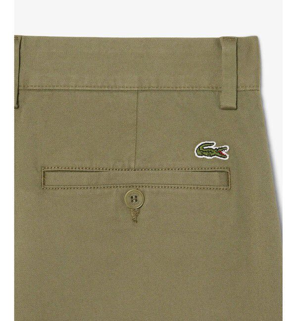 LACOSTE「レギュラーフィットテーパードストレッチチノパンツ」|チノ|