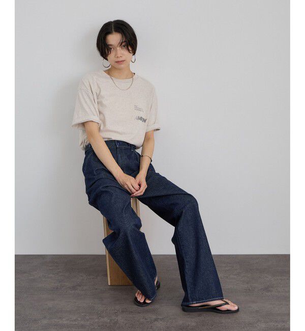 SALON adam et rope'「【Americana（アメリカーナ）】ラフィー丸胴 プリントT / ポイントロゴ」|Tシャツ・カットソー|
