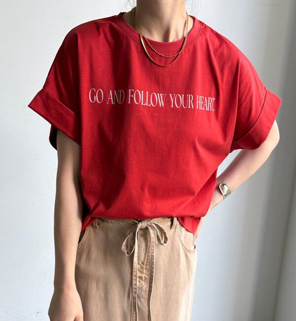  「【WEB限定】ロールアップロゴプリントワイドTEE」|Tシャツ・カットソー|レッド