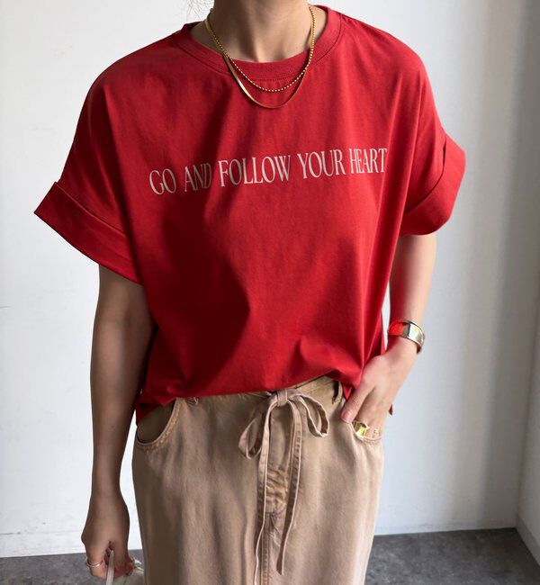  「【WEB限定】ロールアップロゴプリントワイドTEE」|Tシャツ・カットソー|