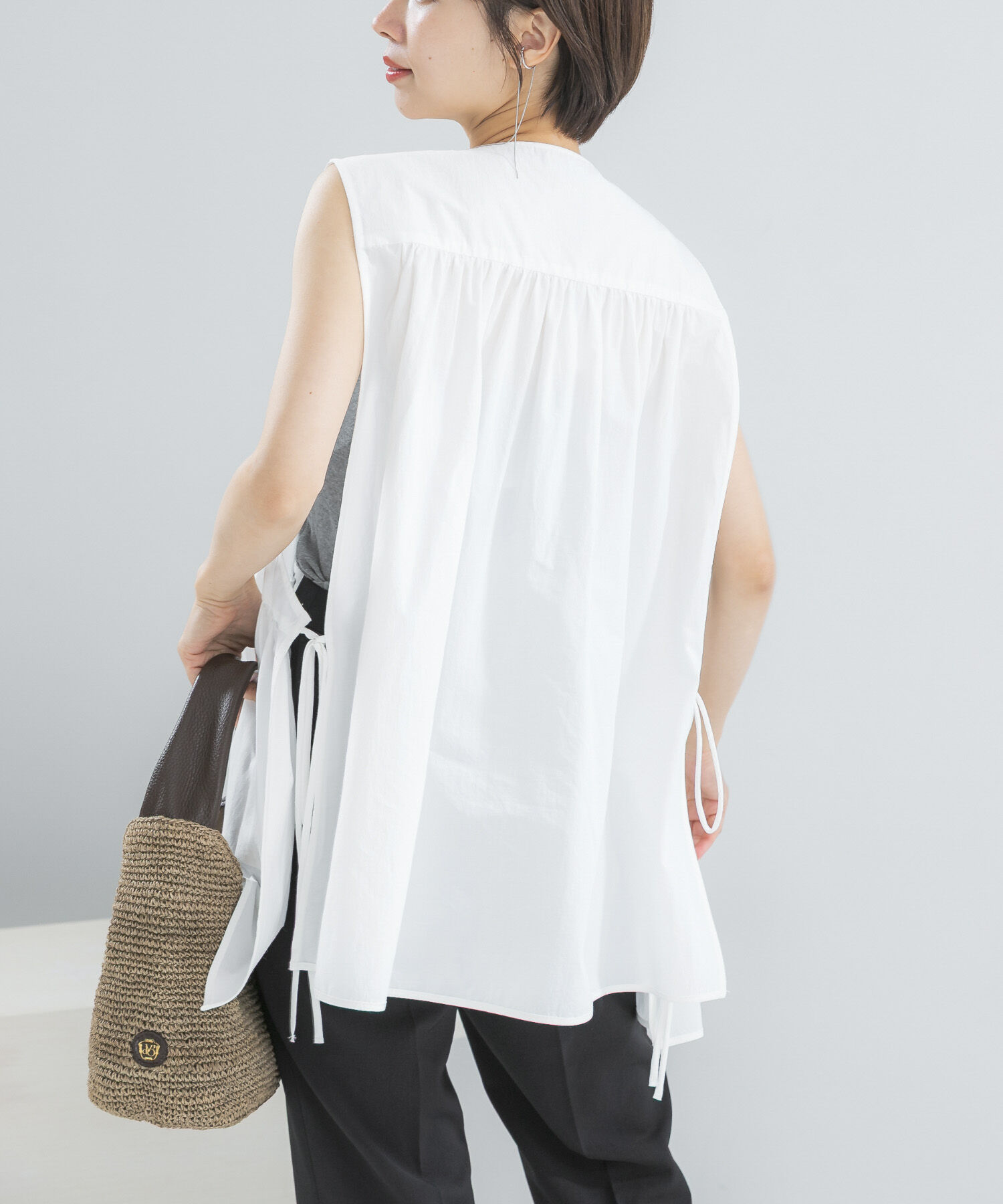 URBAN RESEARCH ROSSO「PROTAGONISTA　NO-SLEEVE GATHER BLOUSE」|シャツ・ブラウス|
