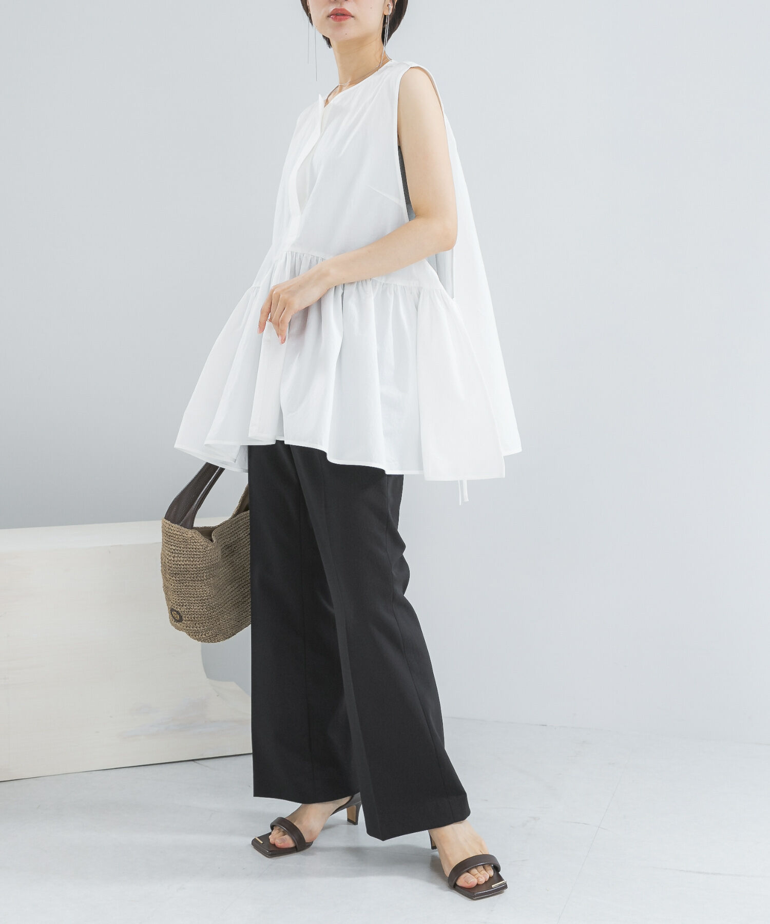 URBAN RESEARCH ROSSO「PROTAGONISTA　NO-SLEEVE GATHER BLOUSE」|シャツ・ブラウス|