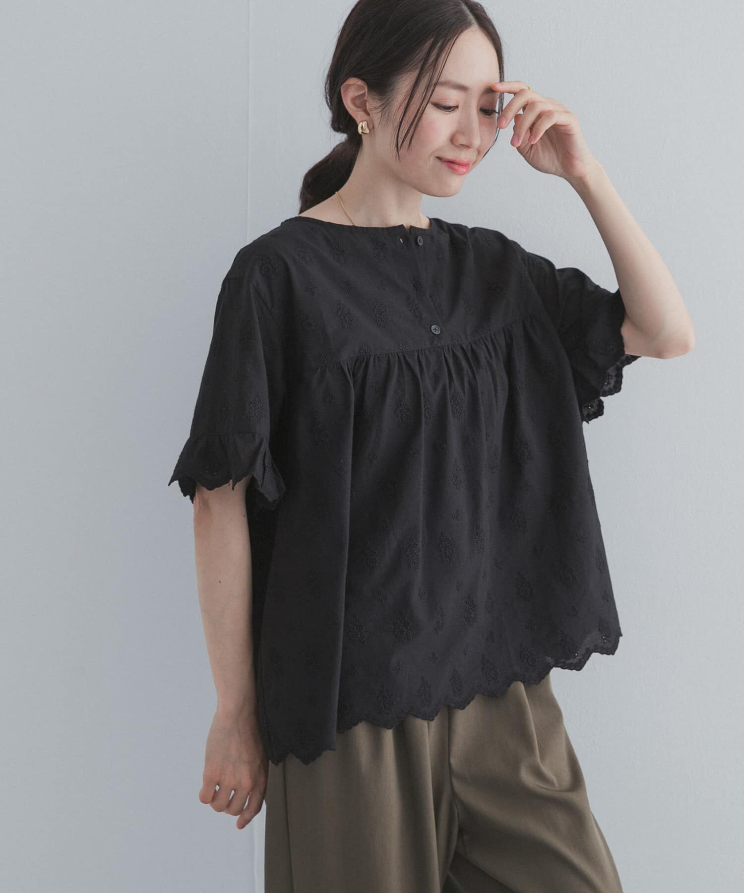 URBAN RESEARCH DOORS「アイレットレース2wayブラウス」|シャツ・ブラウス|