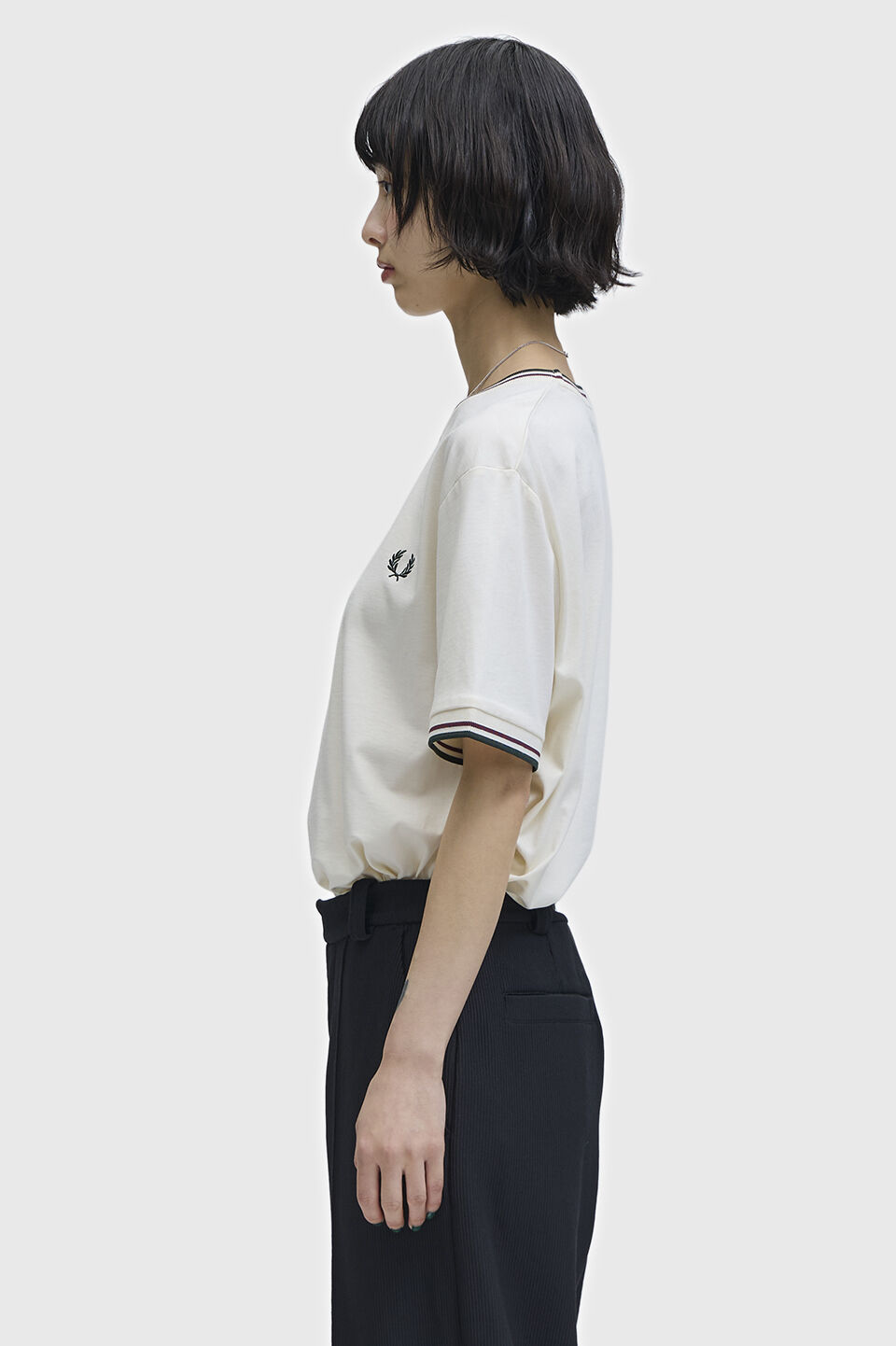 FRED PERRY 「Twin Tipped T-Shirt／ティップラインTシャツ M1588V」|Tシャツ・カットソー|