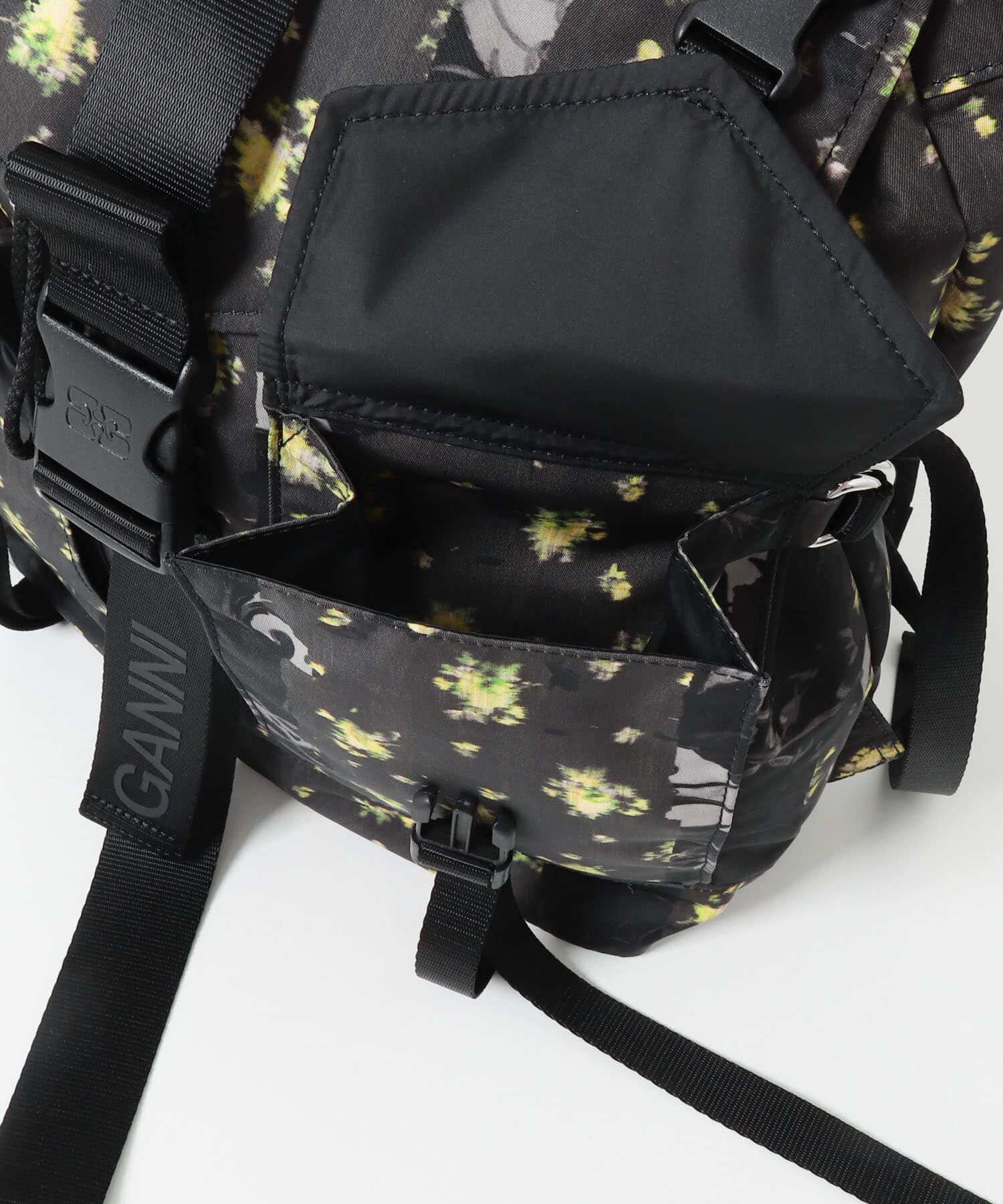 URBAN RESEARCH「GANNI　PRINTED NYLON BACKPACK」|その他|