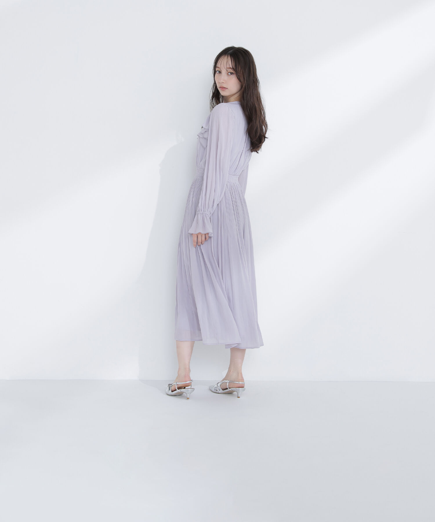  「ラッフルデザインワンピース」|ワンピース|