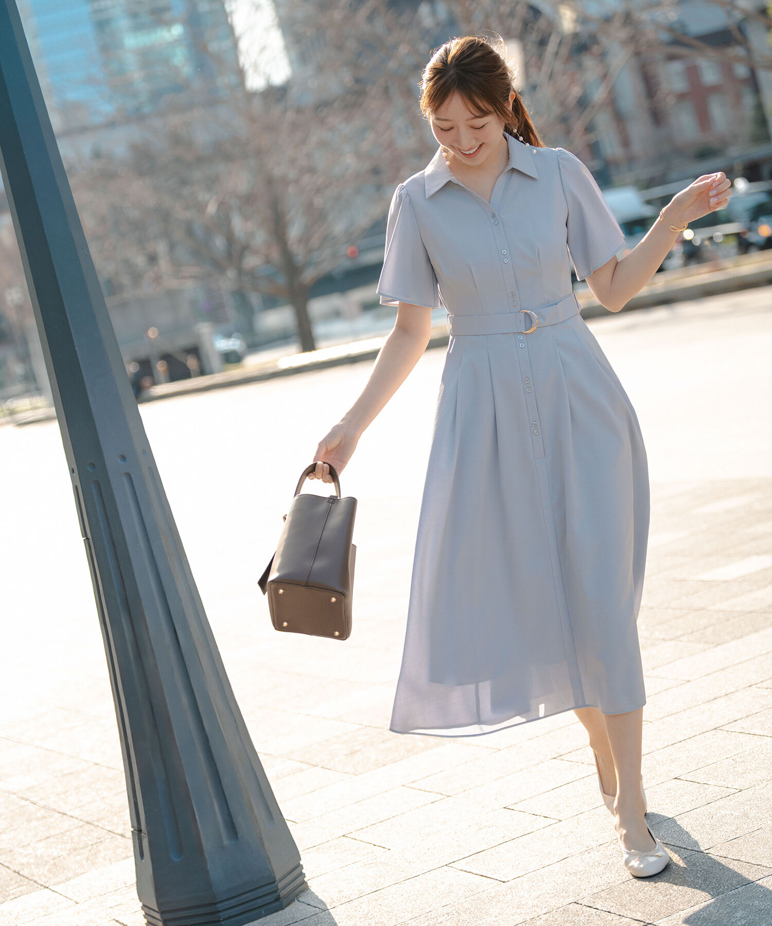  「〈ちょうど、いい服〉&ldquo;初めまして&rdquo;がうまくいく好印象ワンピース」|ワンピース|