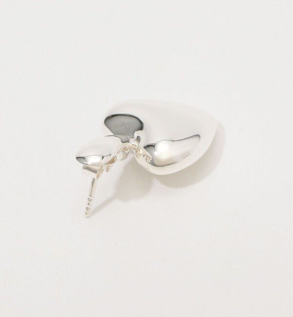 TOMORROWLAND GOODS「Annika Inez Voluptuous Heart ピアス」|ピアス|