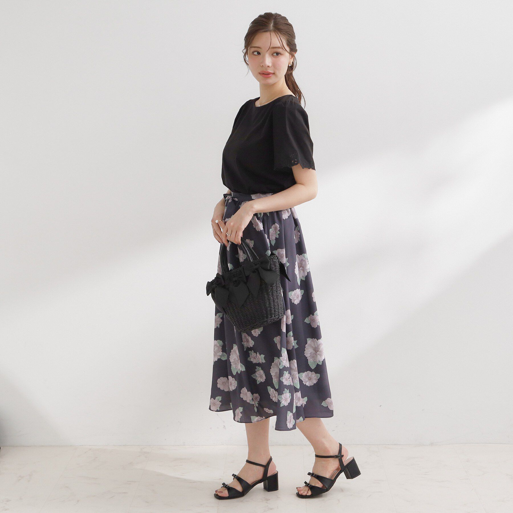 Couture broach「袖スカラップ リボン＆フラワー柄カットソー」|Tシャツ・カットソー|