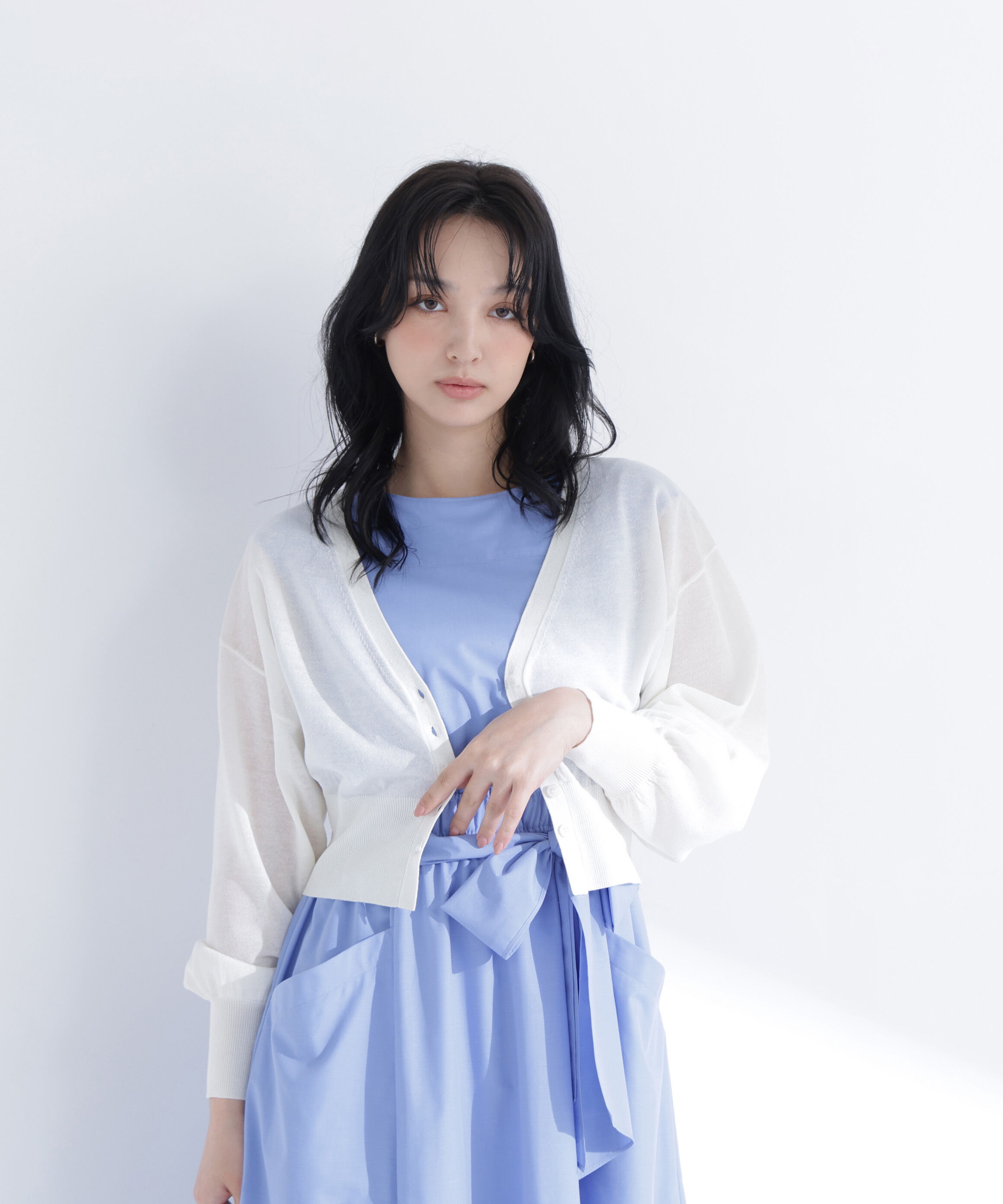  「〈ちょうど、いい服〉さらりと、涼しげ麻混カーディガン」|ニット・セーター|
