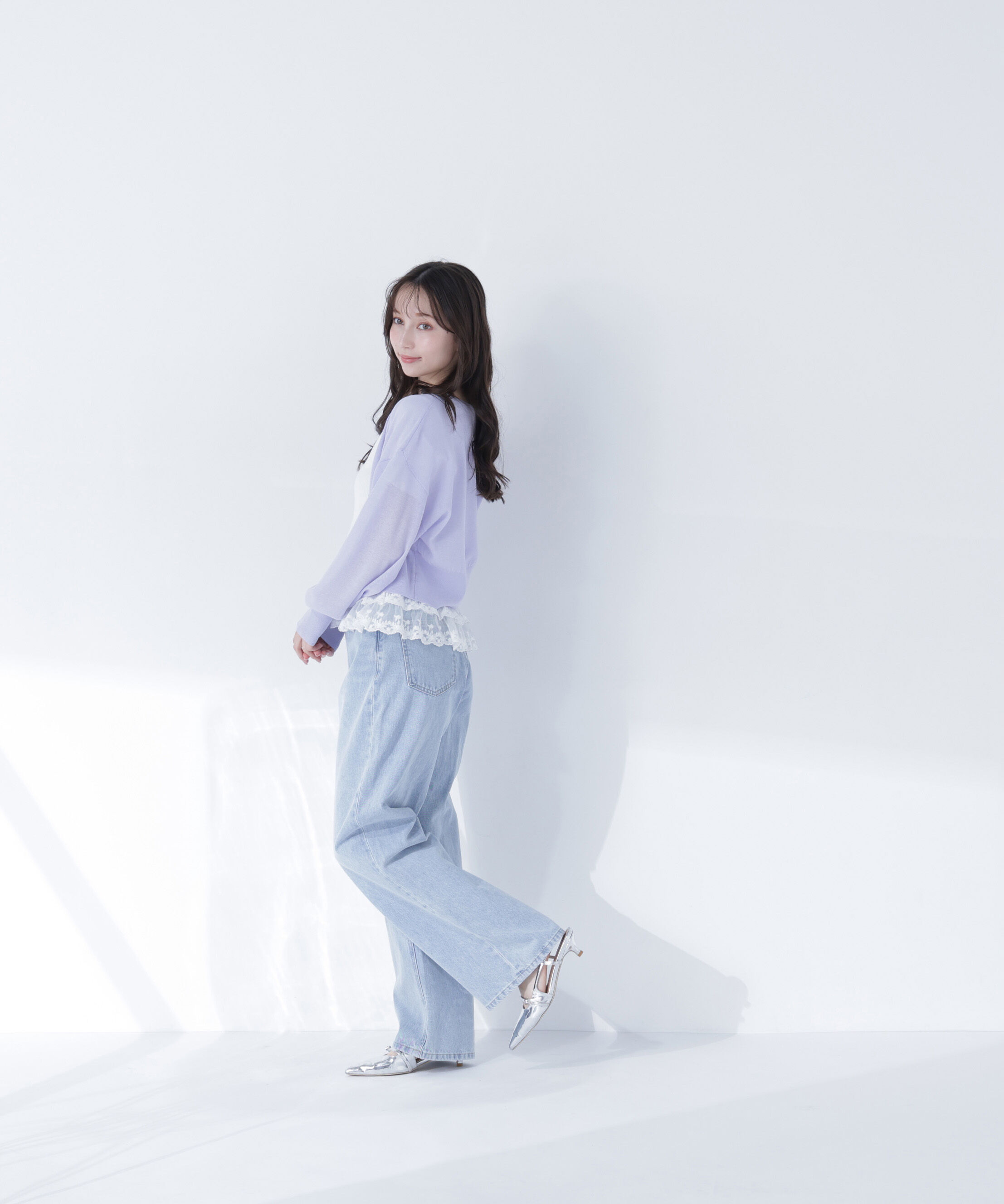  「〈ちょうど、いい服〉さらりと、涼しげ麻混カーディガン」|ニット・セーター|