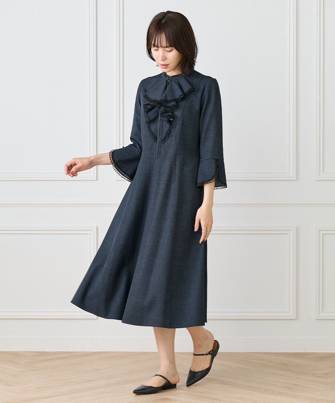 ef-de Black「ラッフル七分袖ワンピース」|ワンピース|