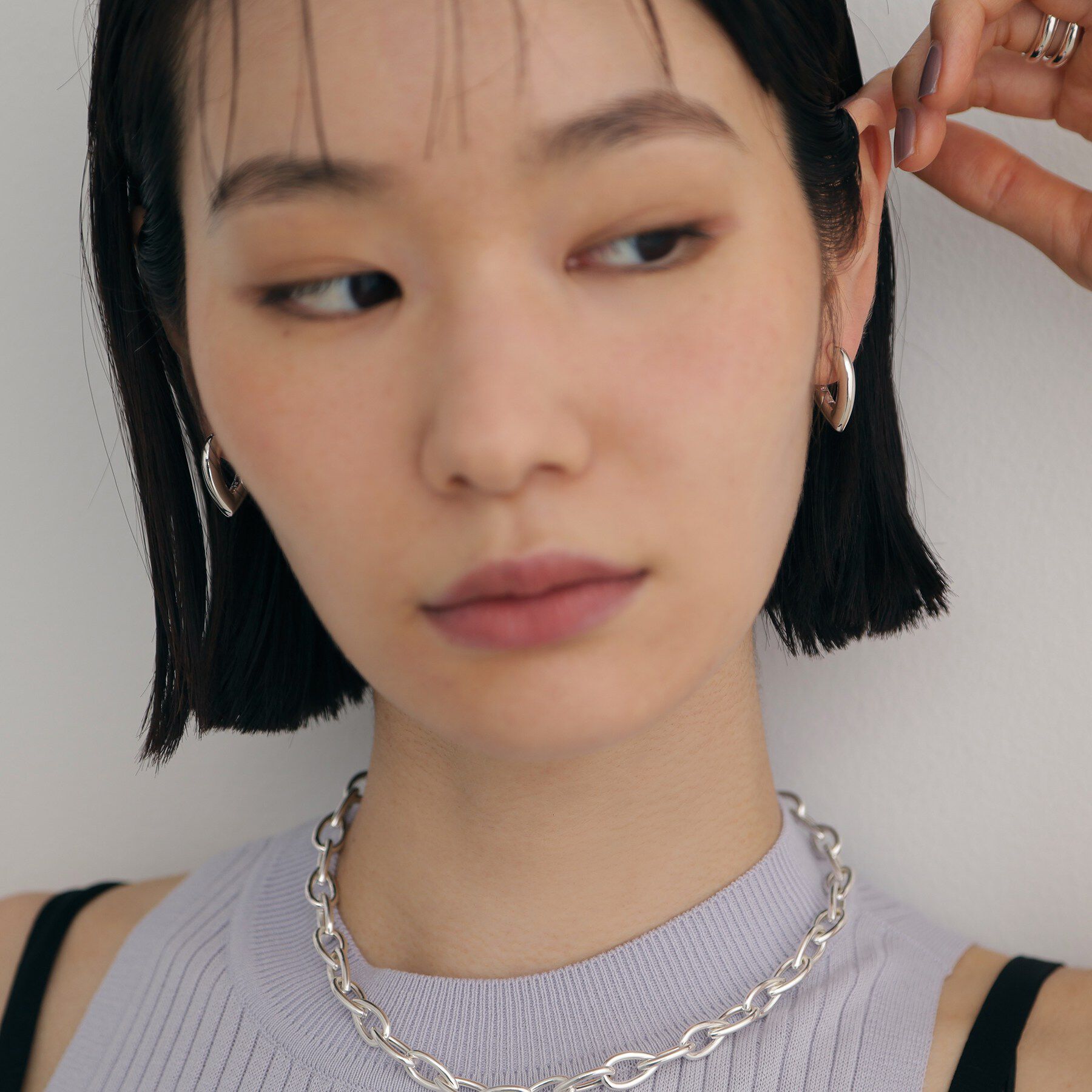 COCOSHNIK ONKITSCH「シルバー ハギーフープ ドロップピアス」|ピアス|