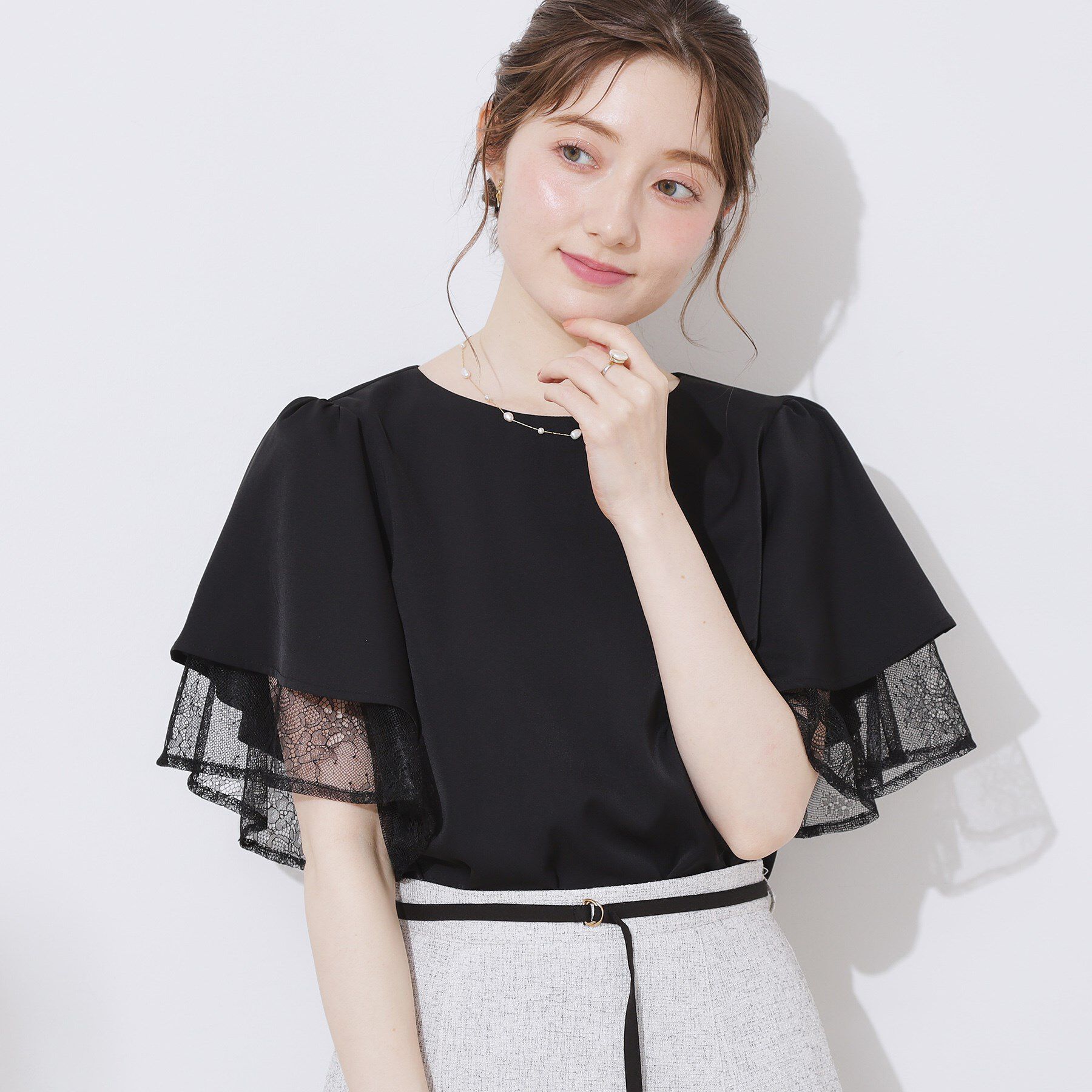 Couture broach「【マシンウォッシャブル・一枚で着映える】レース重ねフレアブラウス」|シャツ・ブラウス|