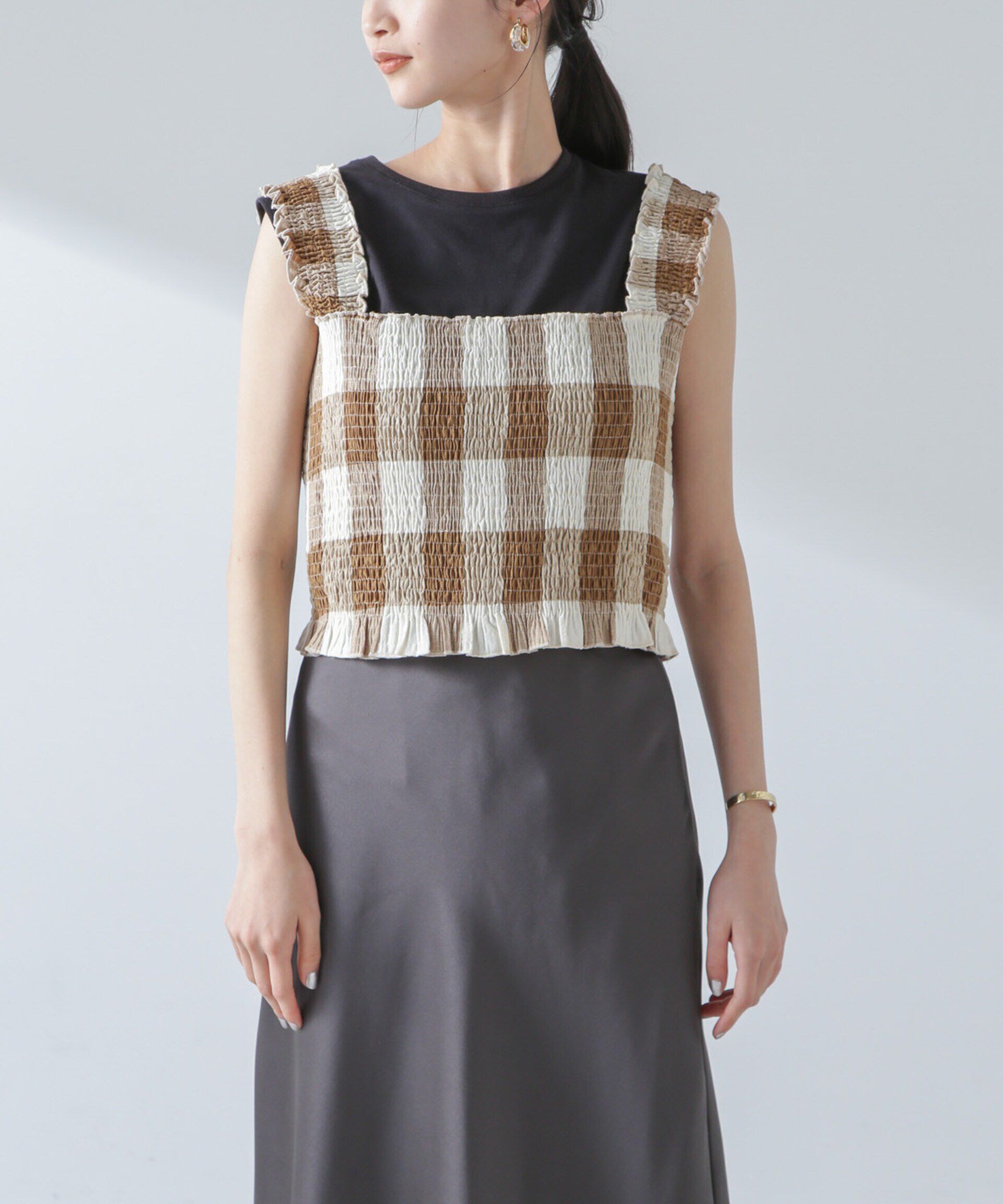 nano･universe「RITA ROW/Checkered smocked body top」|ダウンベスト・ベスト|
