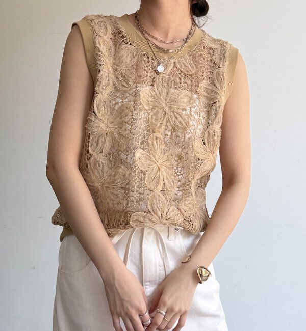  「【WEB限定】かぎ編み風レースベスト」|シャツ・ブラウス|ベージュ