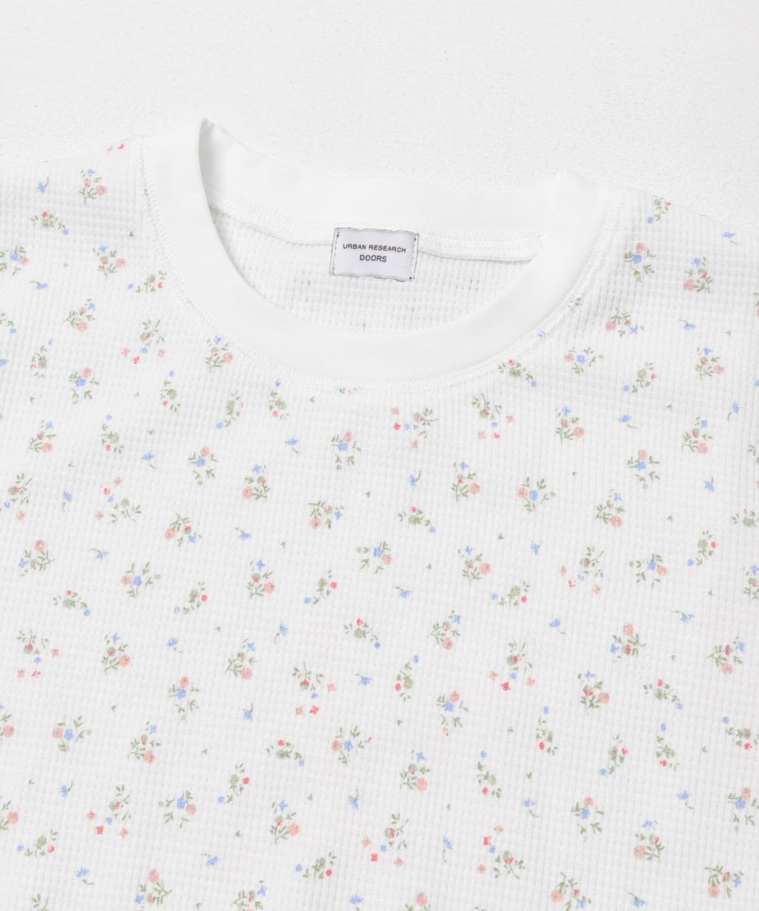 URBAN RESEARCH DOORS「『スタッフ企画』小花柄サーマルロングTシャツ」|Tシャツ・カットソー|