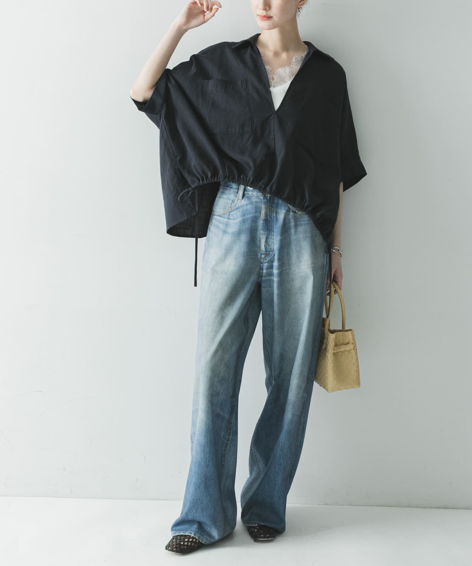 URBAN RESEARCH「ラミーレーヨンハーフスリーブギャザーヘムシャツ」|シャツ・ブラウス|