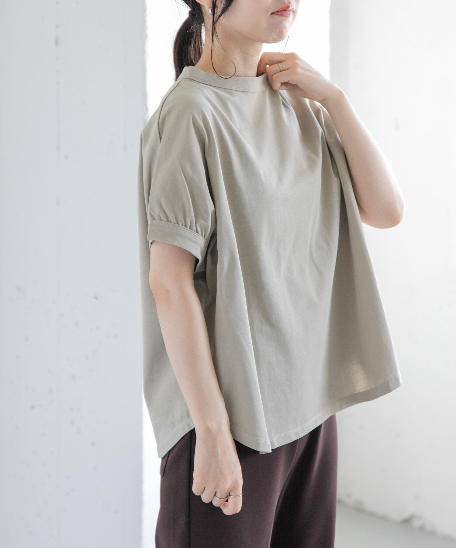URBAN RESEARCH DOORS「FORK&SPOON　ボトルネックギャザースリーブTシャツ」|Tシャツ・カットソー|