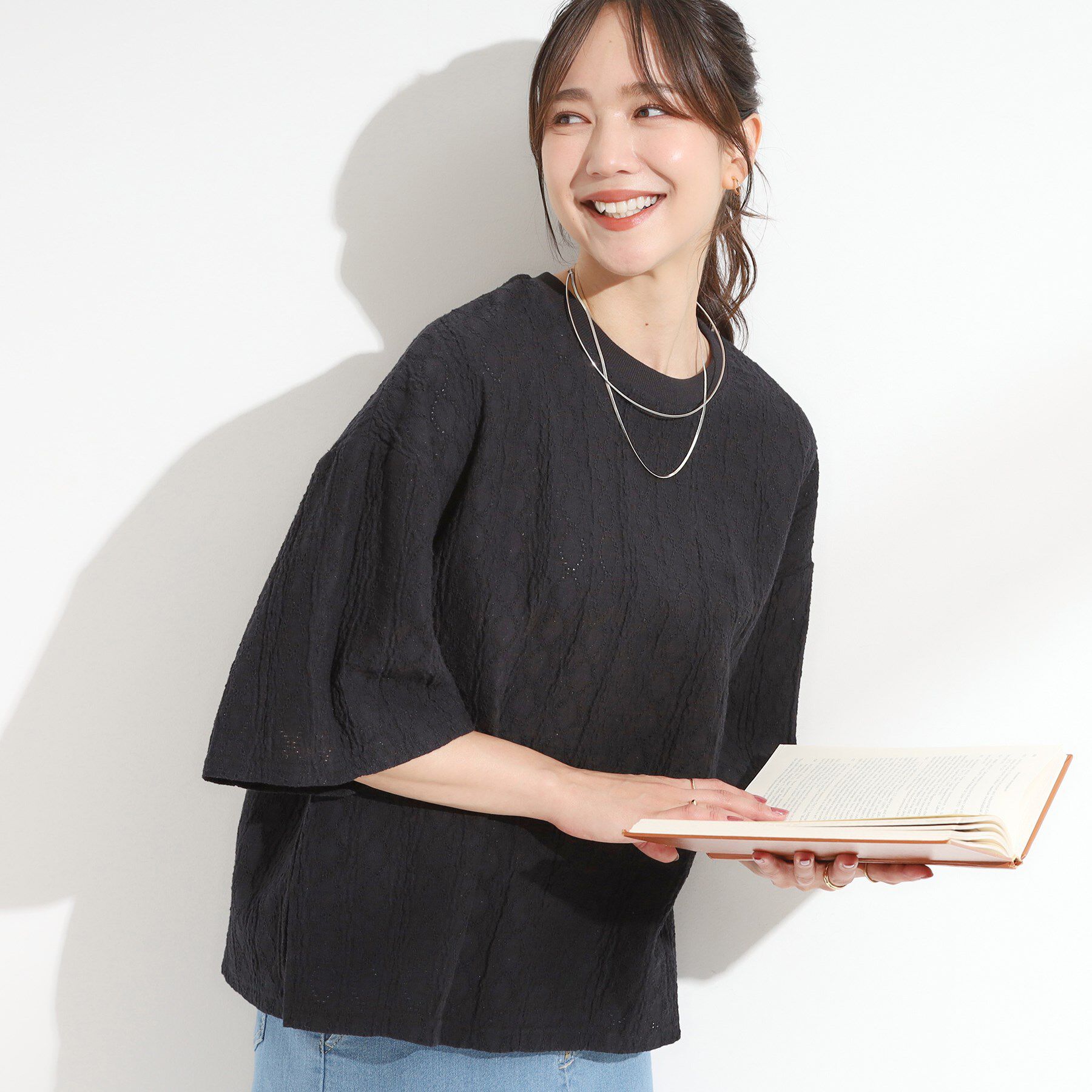 SHOO･LA･RUE「【5分袖】大人の魅力を惹きたてる レースカットソー」|Tシャツ・カットソー|ブラック(019)