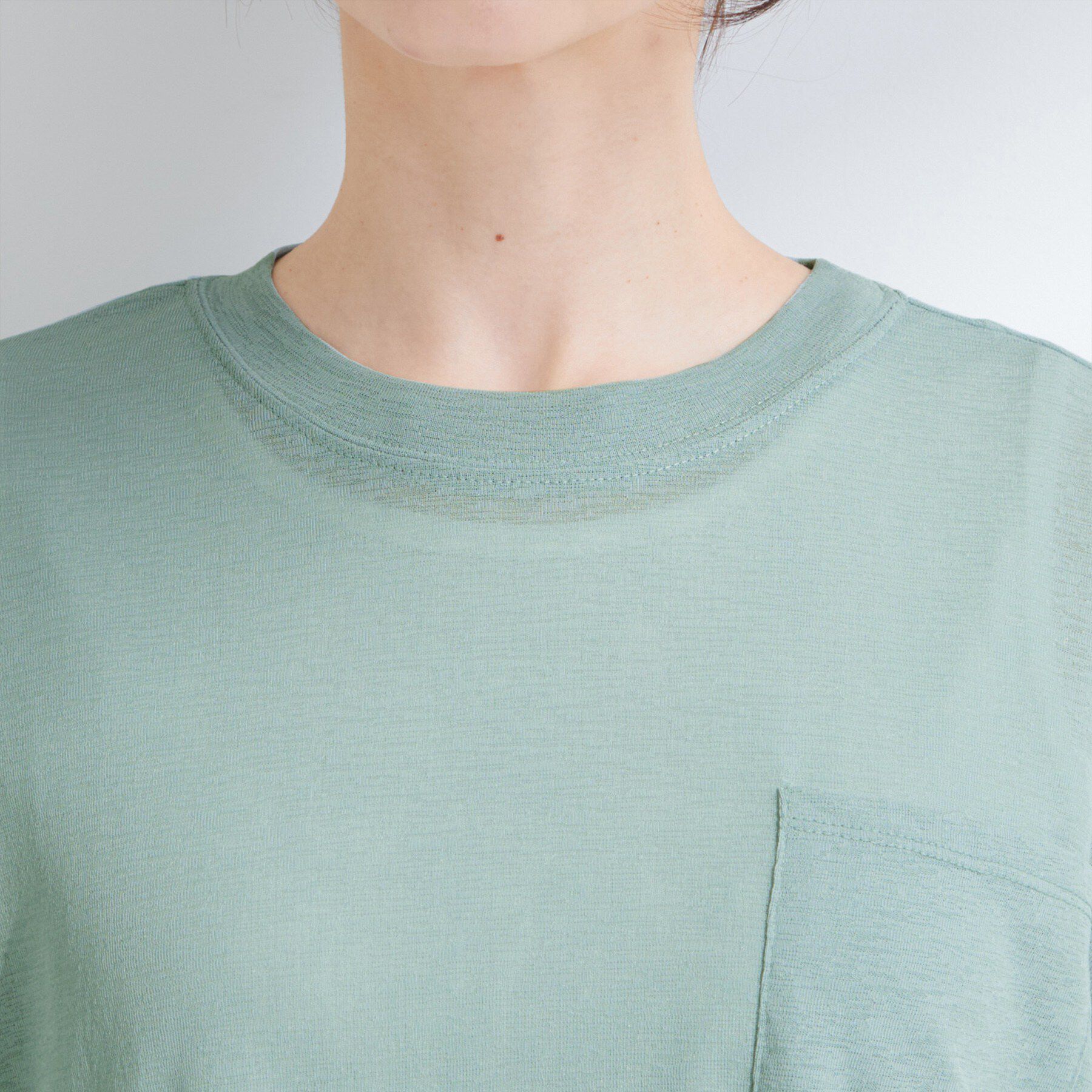 SHOO･LA･RUE「【S-LL/体型カバー】ゆるっとこなれる 大人のシアースラブTシャツ」|Tシャツ・カットソー|