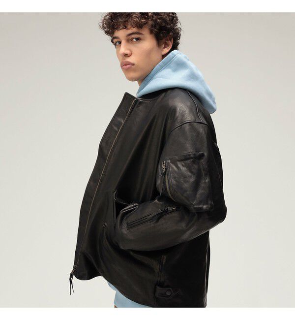 BEAMS PLUS「MIL Flight Jacket Leather」|ブルゾン・スタジャン|