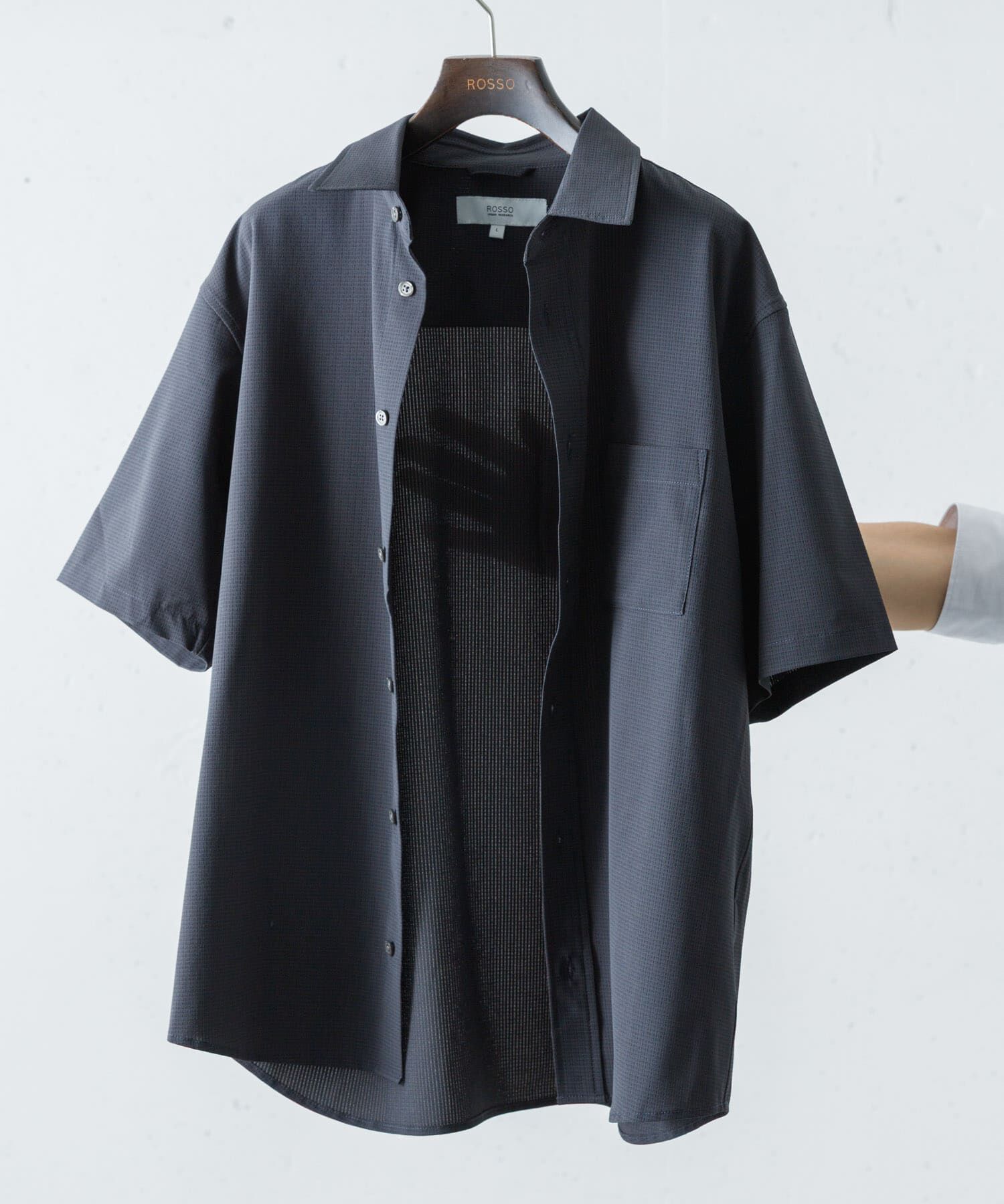 URBAN RESEARCH ROSSO「『WEB限定』『XLｻｲｽﾞあり』『吸水速乾』Air Stretch ﾚｷﾞｭﾗｰｶﾗｰ  」|シャツ・ブラウス|