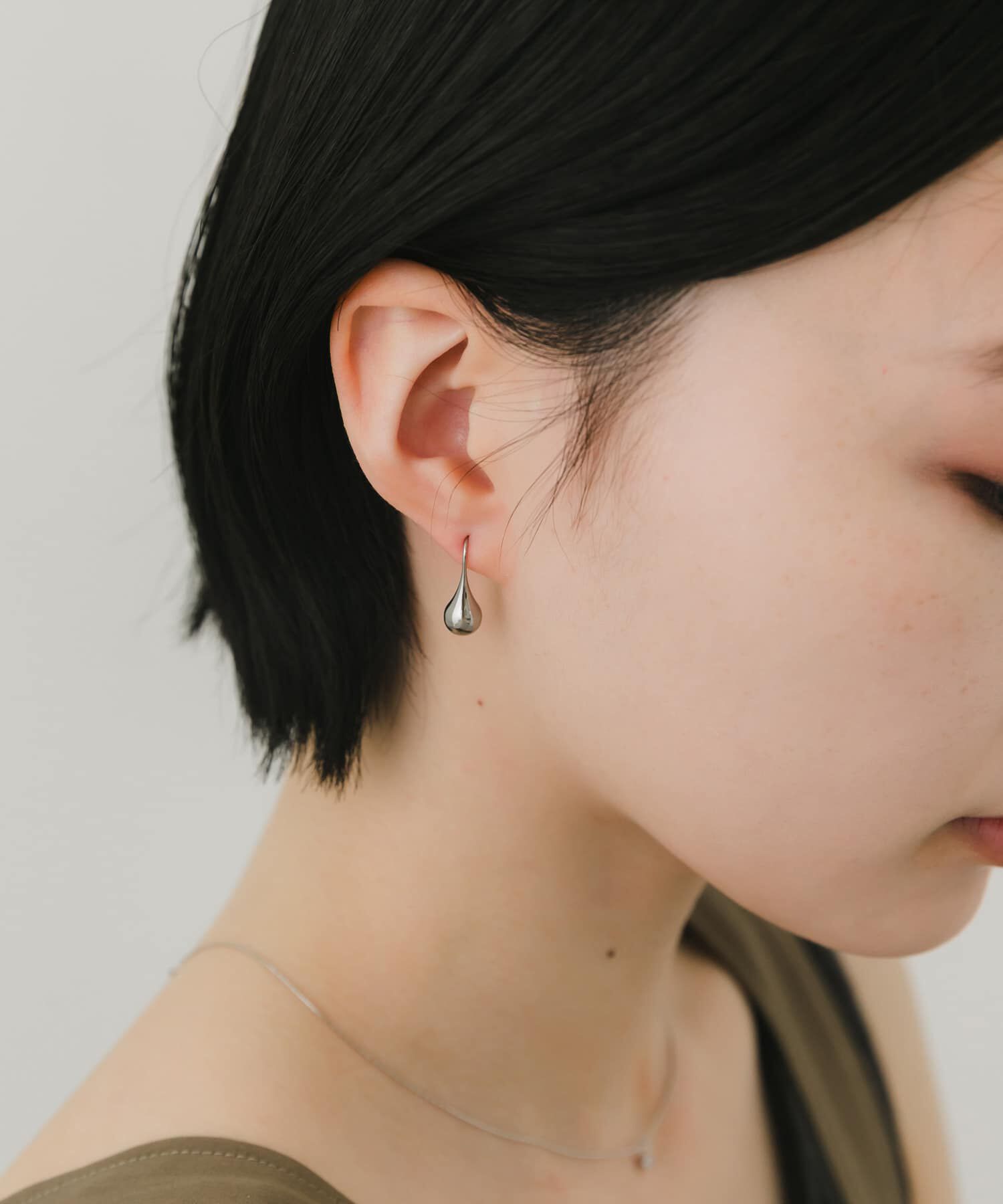 SMELLY「ステンレスドロップフックピアス」|ピアス|