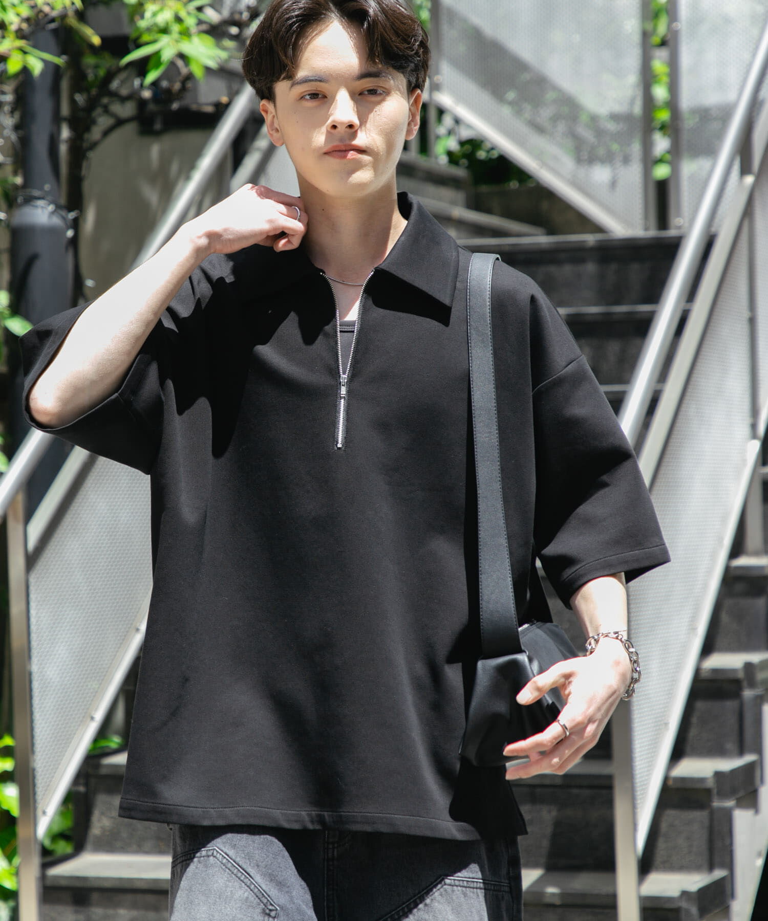 SENSE OF PLACE by URBAN RESEARCH「『ユニセックス』ダンボールポンチハーフジップショートスリーブTシャツ」|Tシャツ・カットソー|