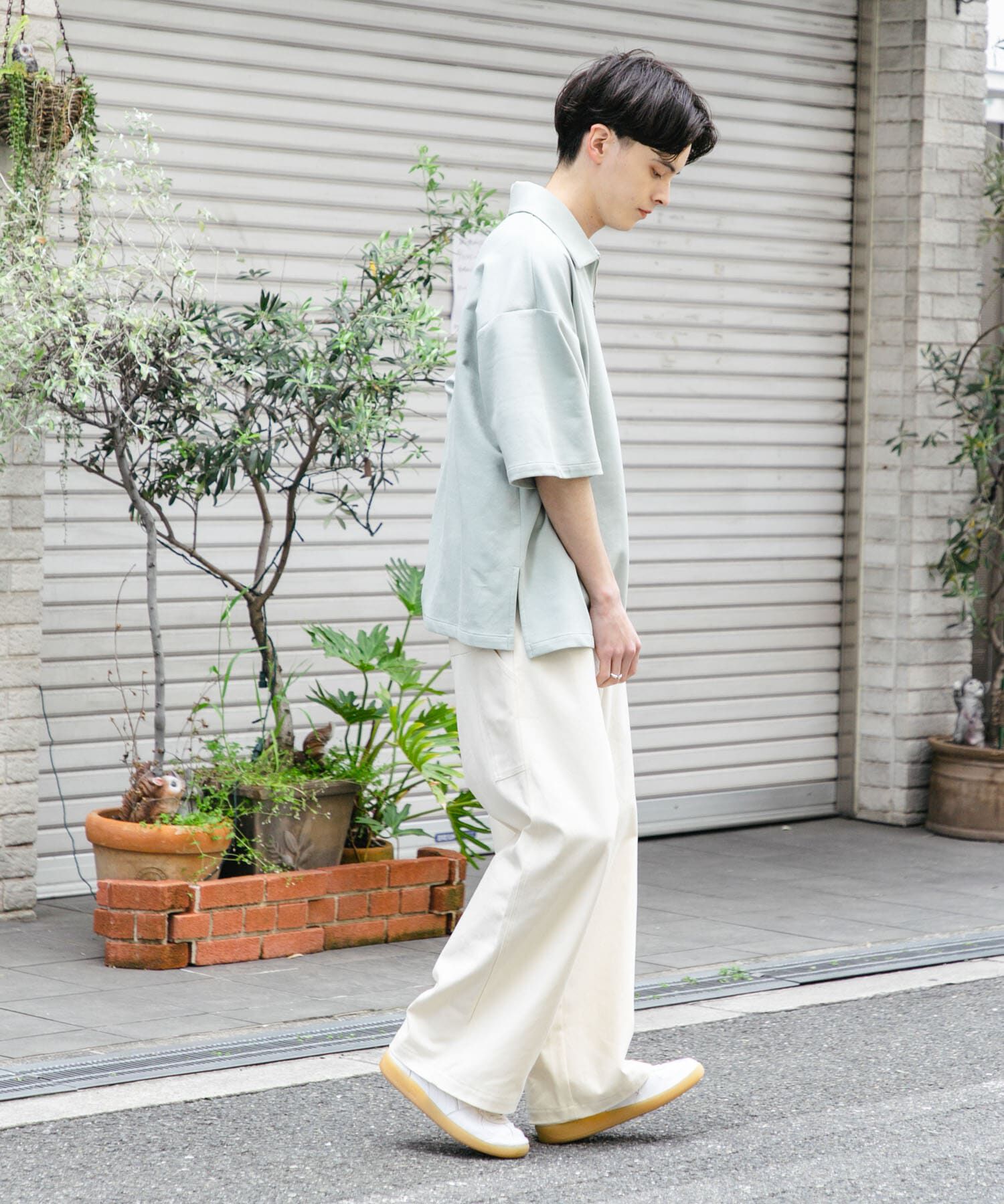 SENSE OF PLACE by URBAN RESEARCH「『ユニセックス』ダンボールポンチハーフジップショートスリーブTシャツ」|Tシャツ・カットソー|