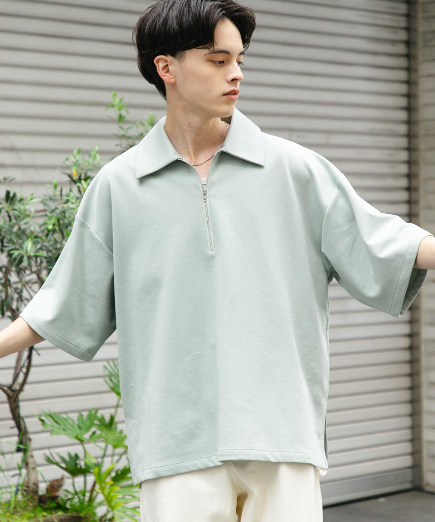 SENSE OF PLACE by URBAN RESEARCH「『ユニセックス』ダンボールポンチハーフジップショートスリーブTシャツ」|Tシャツ・カットソー|