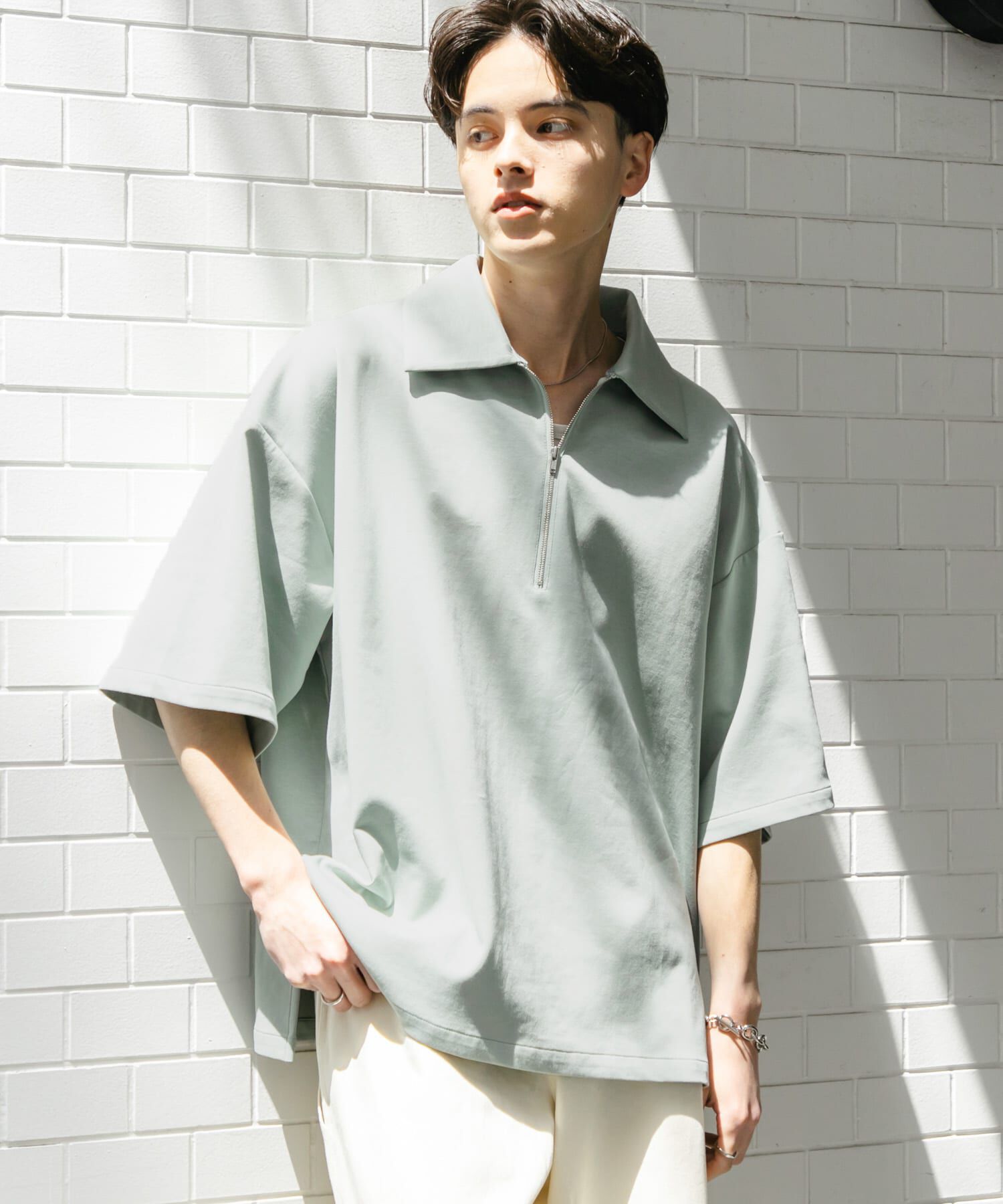 SENSE OF PLACE by URBAN RESEARCH「『ユニセックス』ダンボールポンチハーフジップショートスリーブTシャツ」|Tシャツ・カットソー|