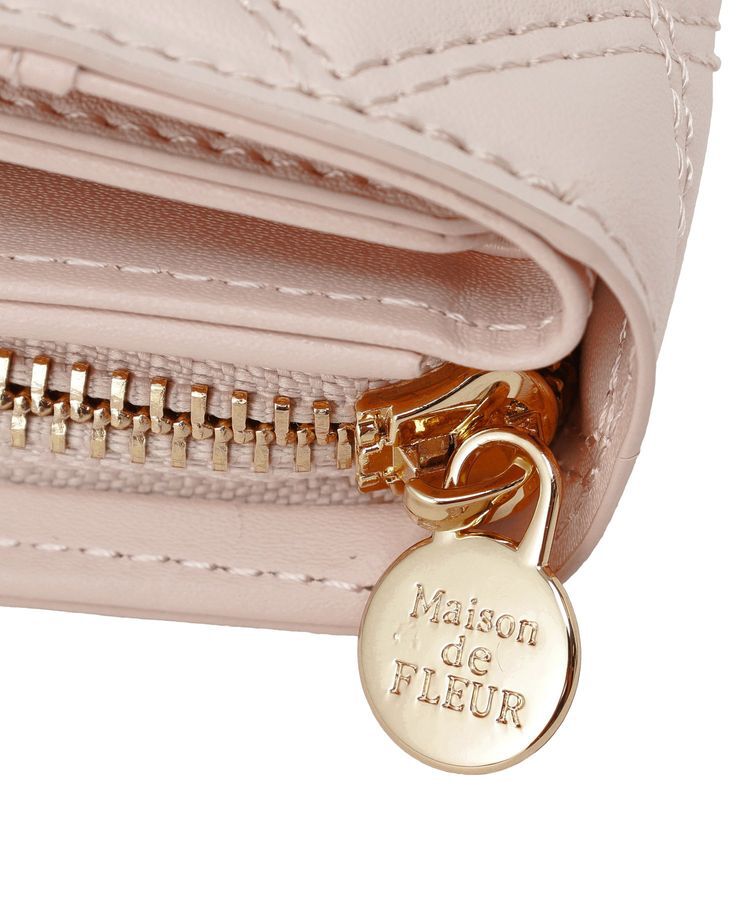 Maison de FLEUR「Fチャームリボンウォレット」|財布|