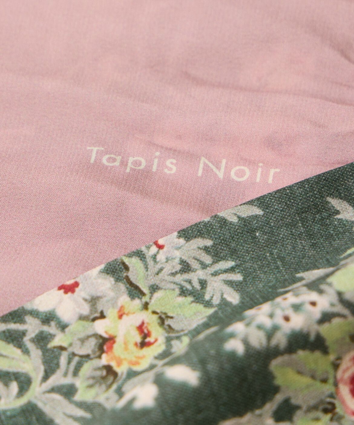 FAVORITE SUKINAMONO「Slim Darcy Scarf スリムスカーフ《Tapis Noir》」|ストール|