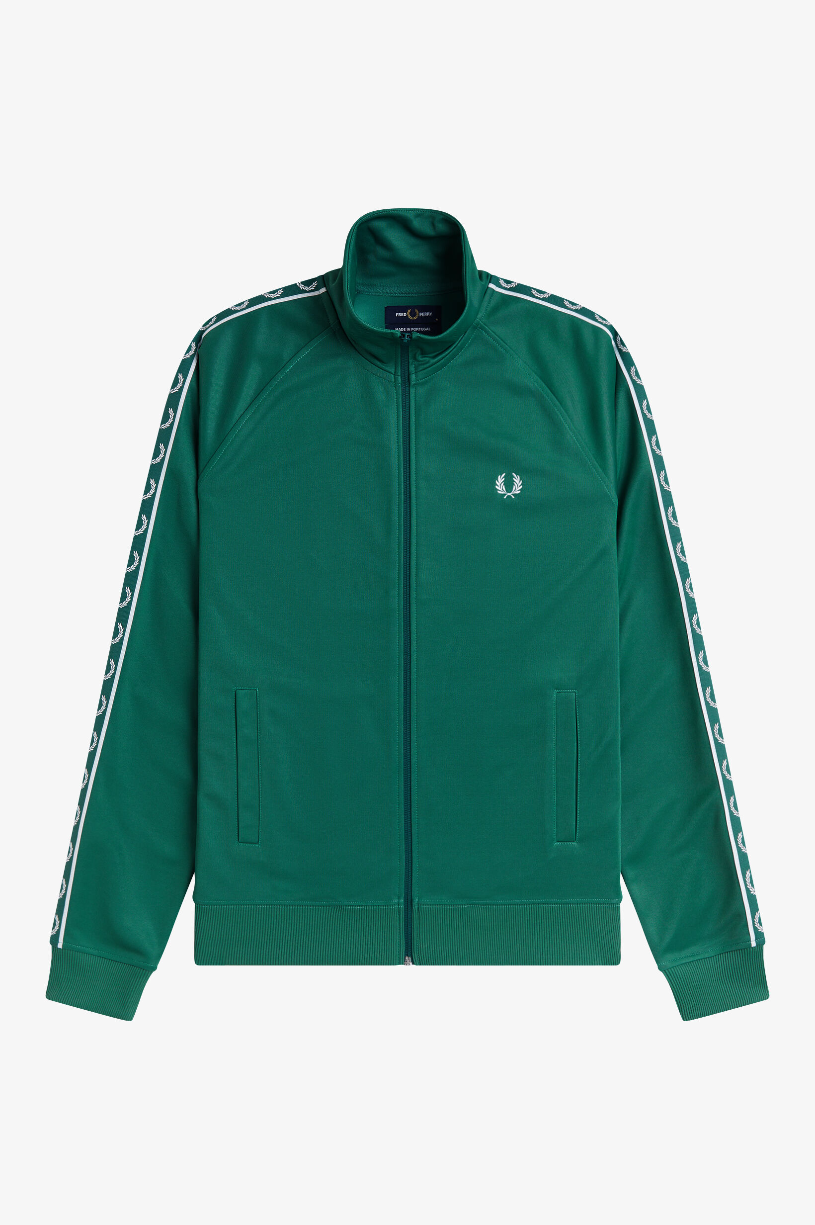 FRED PERRY 「Contrast Tape Track Jacket／フレッドペリー コントラストテープトラックジャケット」|ブルゾン・スタジャン|