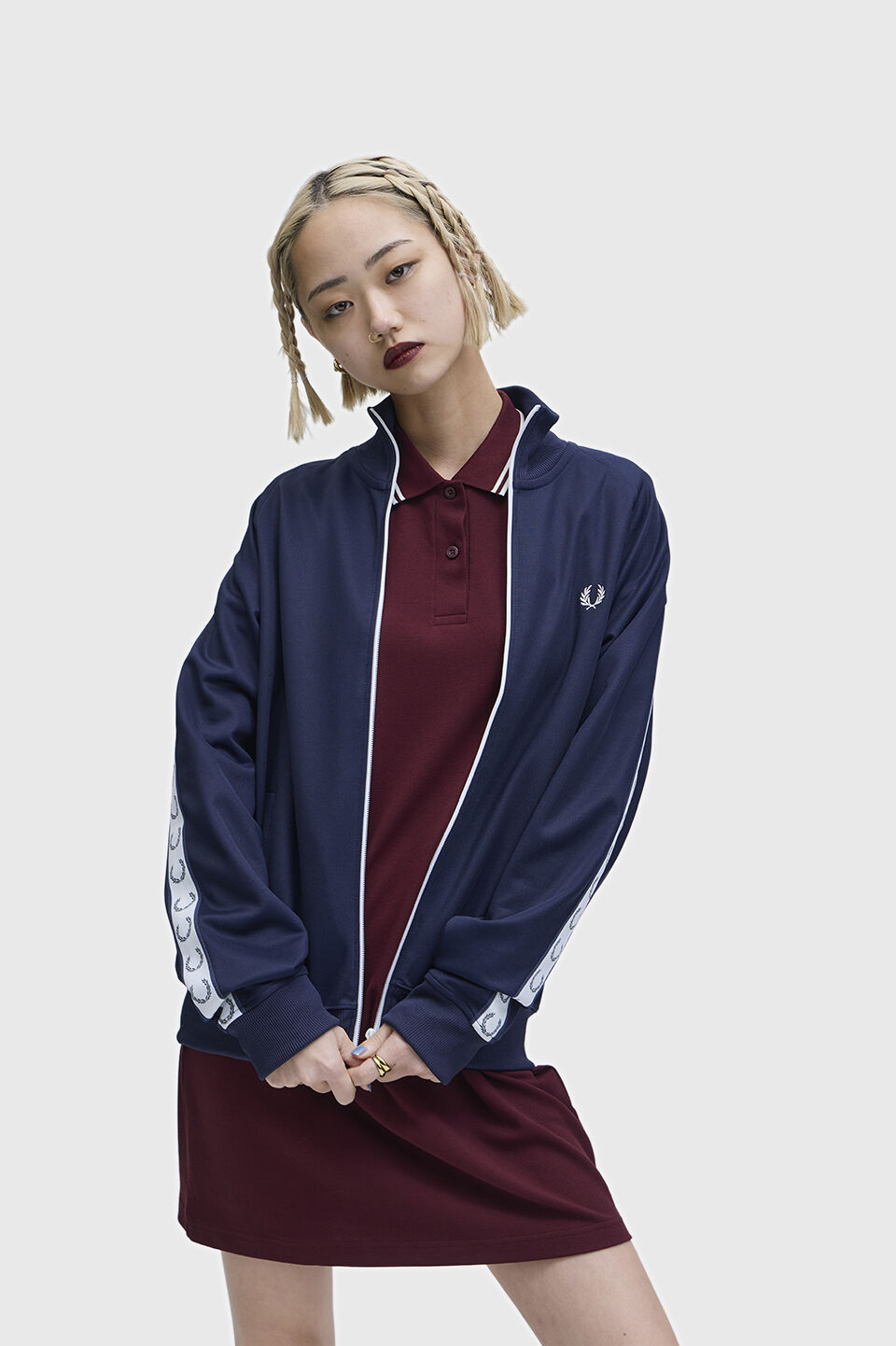 FRED PERRY 「Taped Track Jacket／フレッドペリートラックジャケット」|スウェット・ジャージ|CARBON BLUE